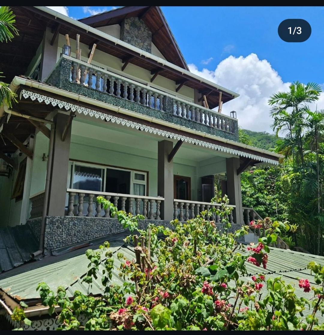 Romance Bungalows Beau Vallon  Exteriör bild
